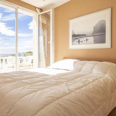 Lili Rose Ле-Лаванду