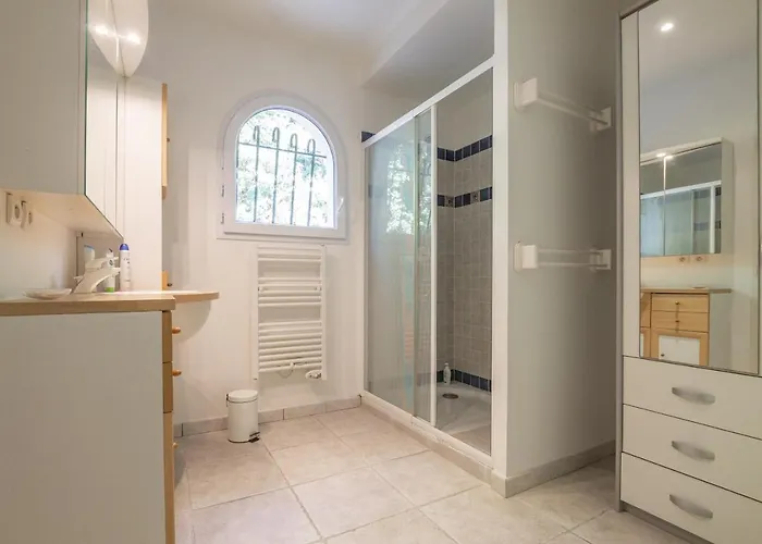 ヴィラ Lili Rose *