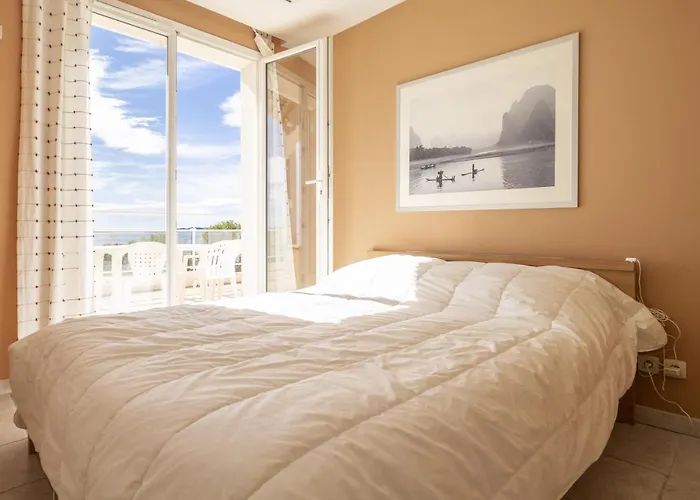 Lili Rose Ле-Лаванду